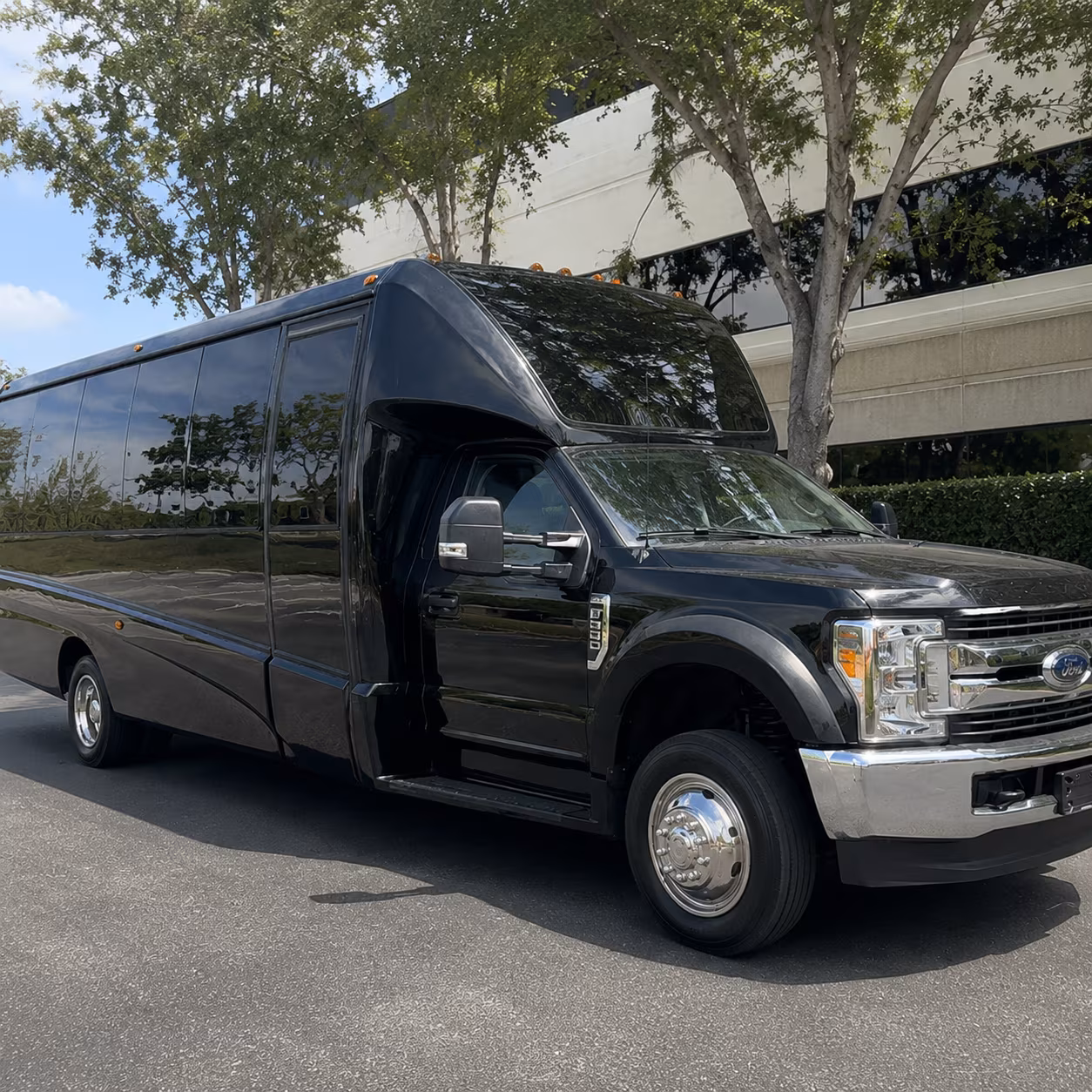 finger lakes winery birthday bus rentals from syracuse