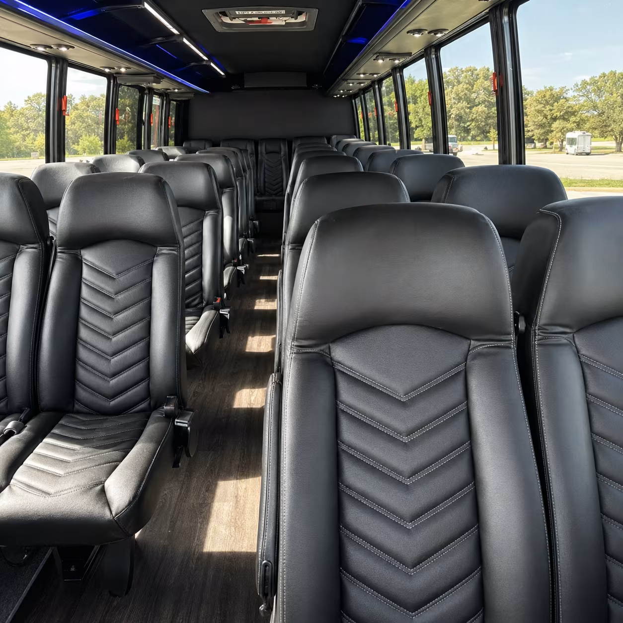 syracuse 28 passenger minibus inside